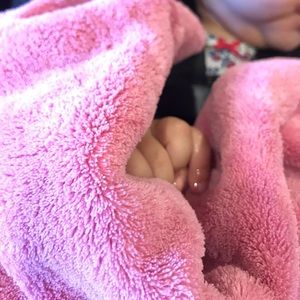 Meet your Posher, Candy